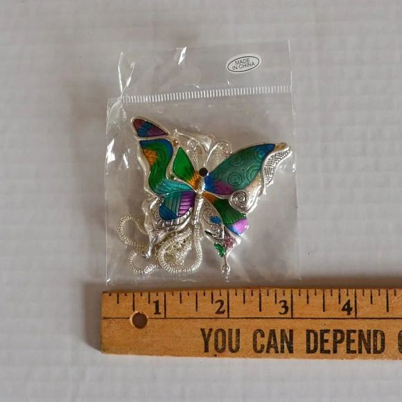 Colourful butterfly  necklace - Picture 4 of 4